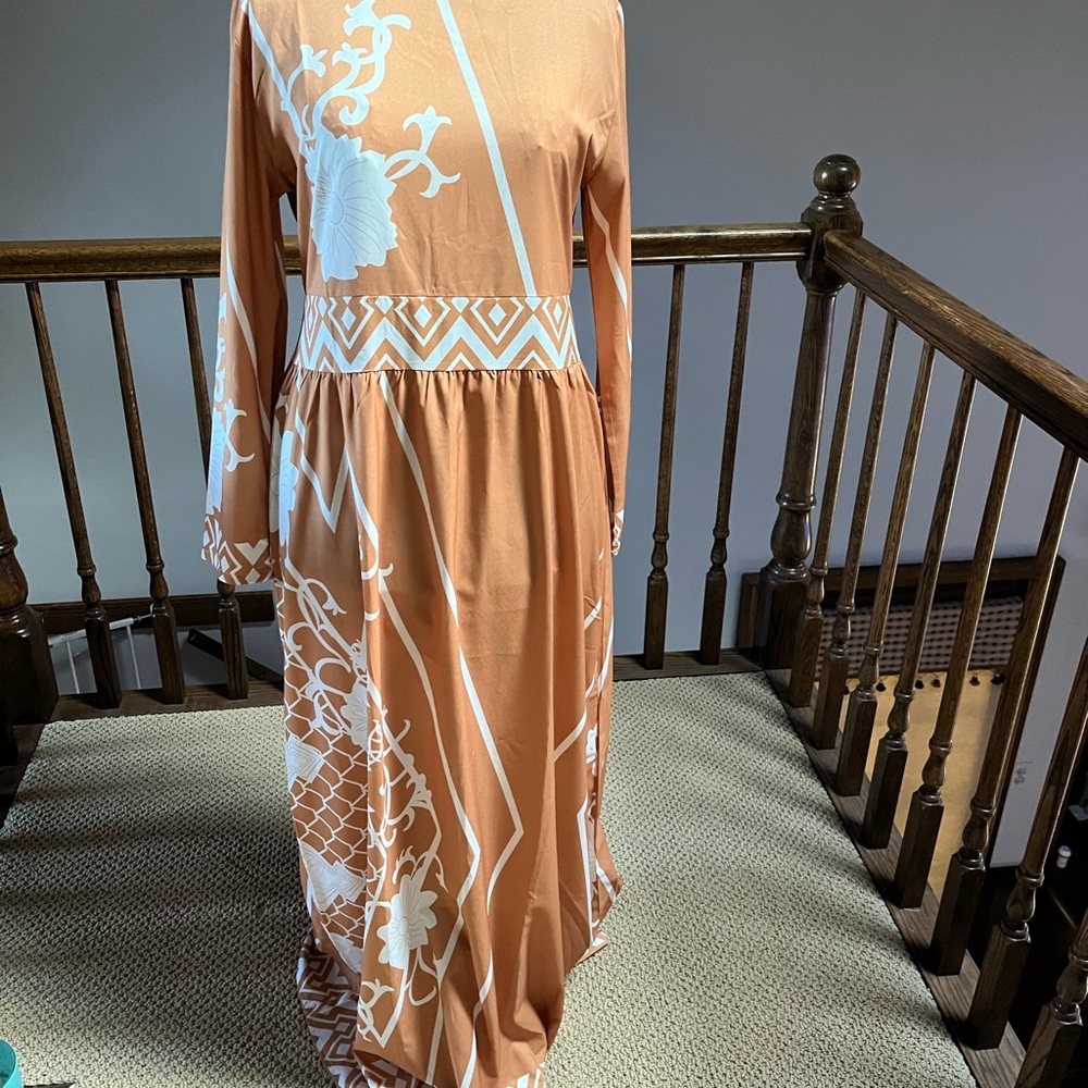 Maxi dress W Crew Collar.